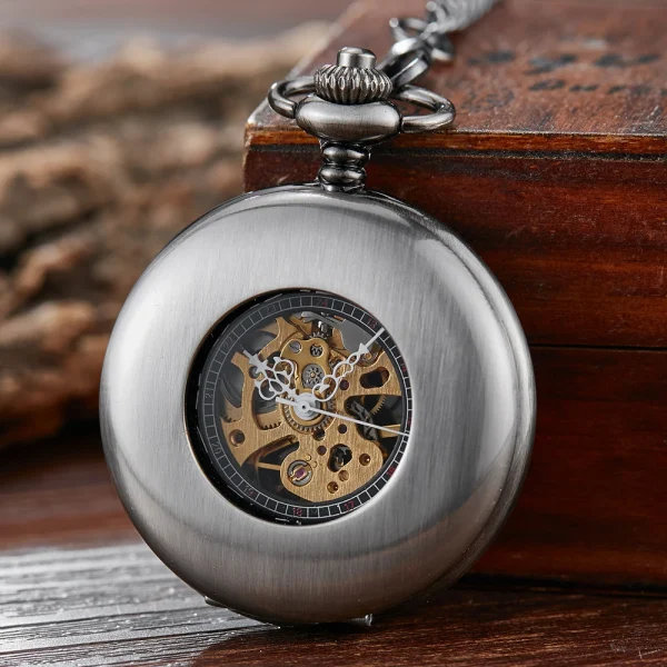 Unique Black Silver Pocket Watch Mechanical Hand-winding Fob Watch Smooth Case Roman Numerals Dial Retro Clock Chain Pendants